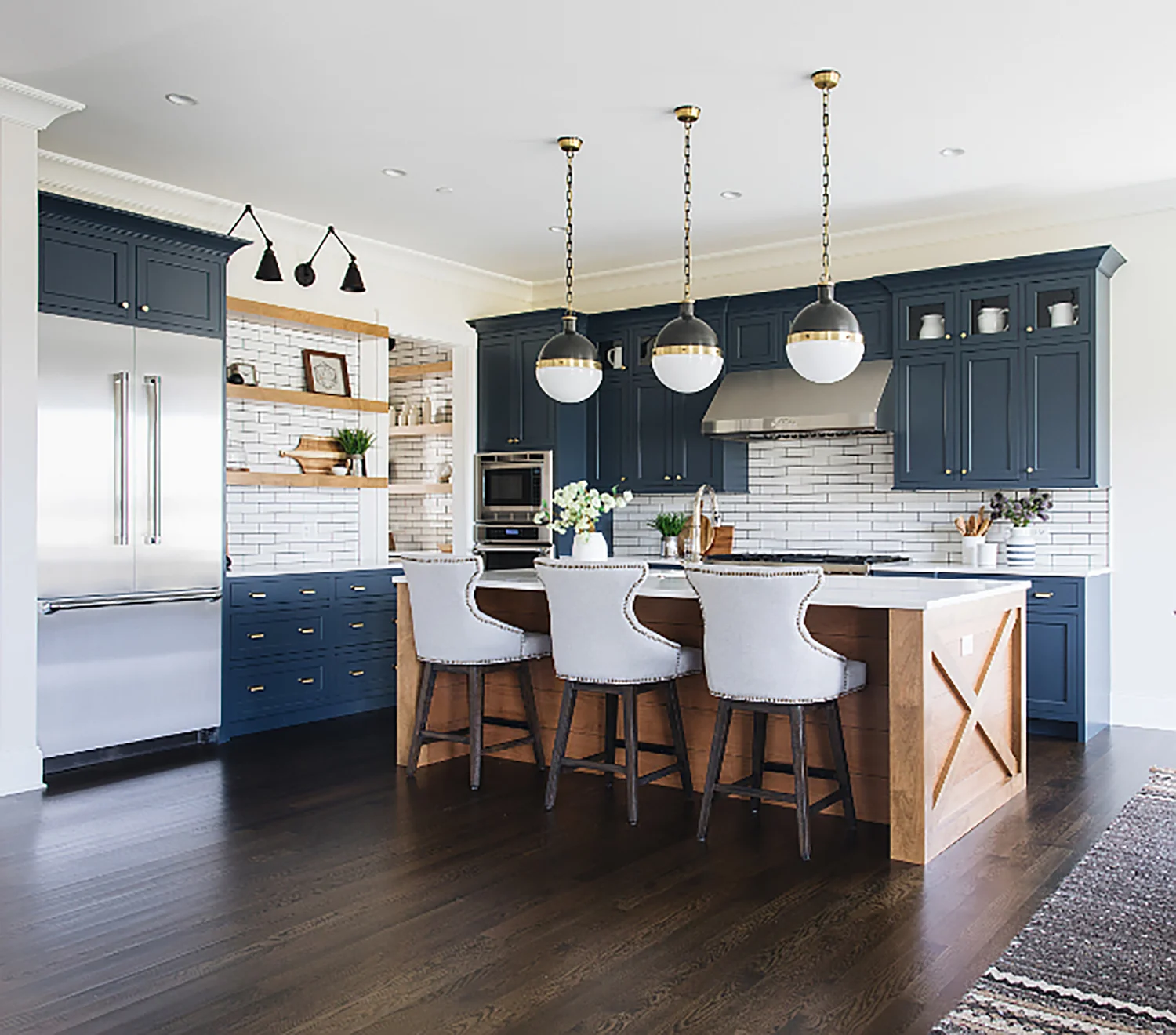 Two+Toned+Kitchens+-+Julie+Howard.jpg