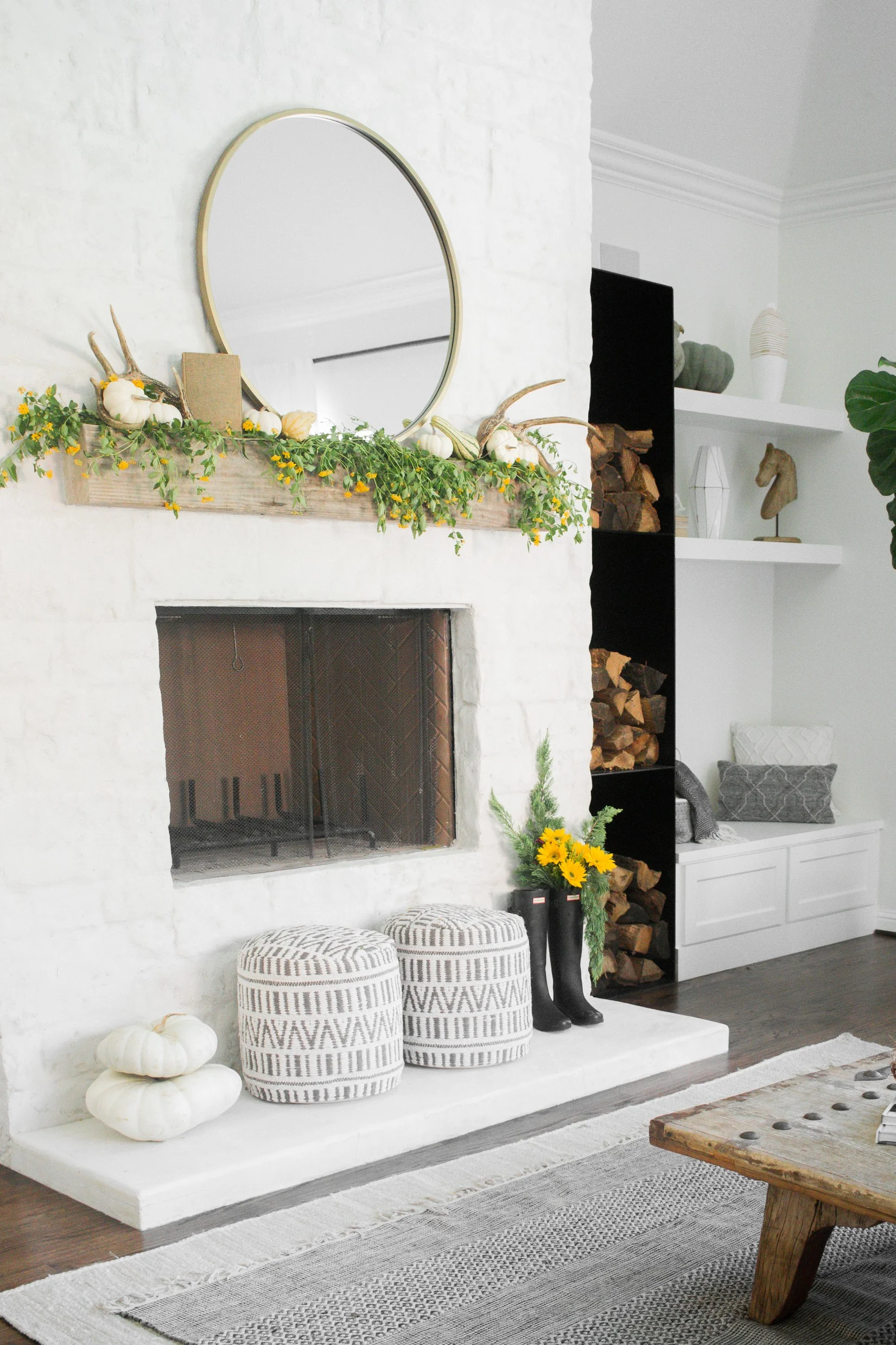 Farmhouse Fall Decor - Living Room - Farmhouse Living 9.jpg