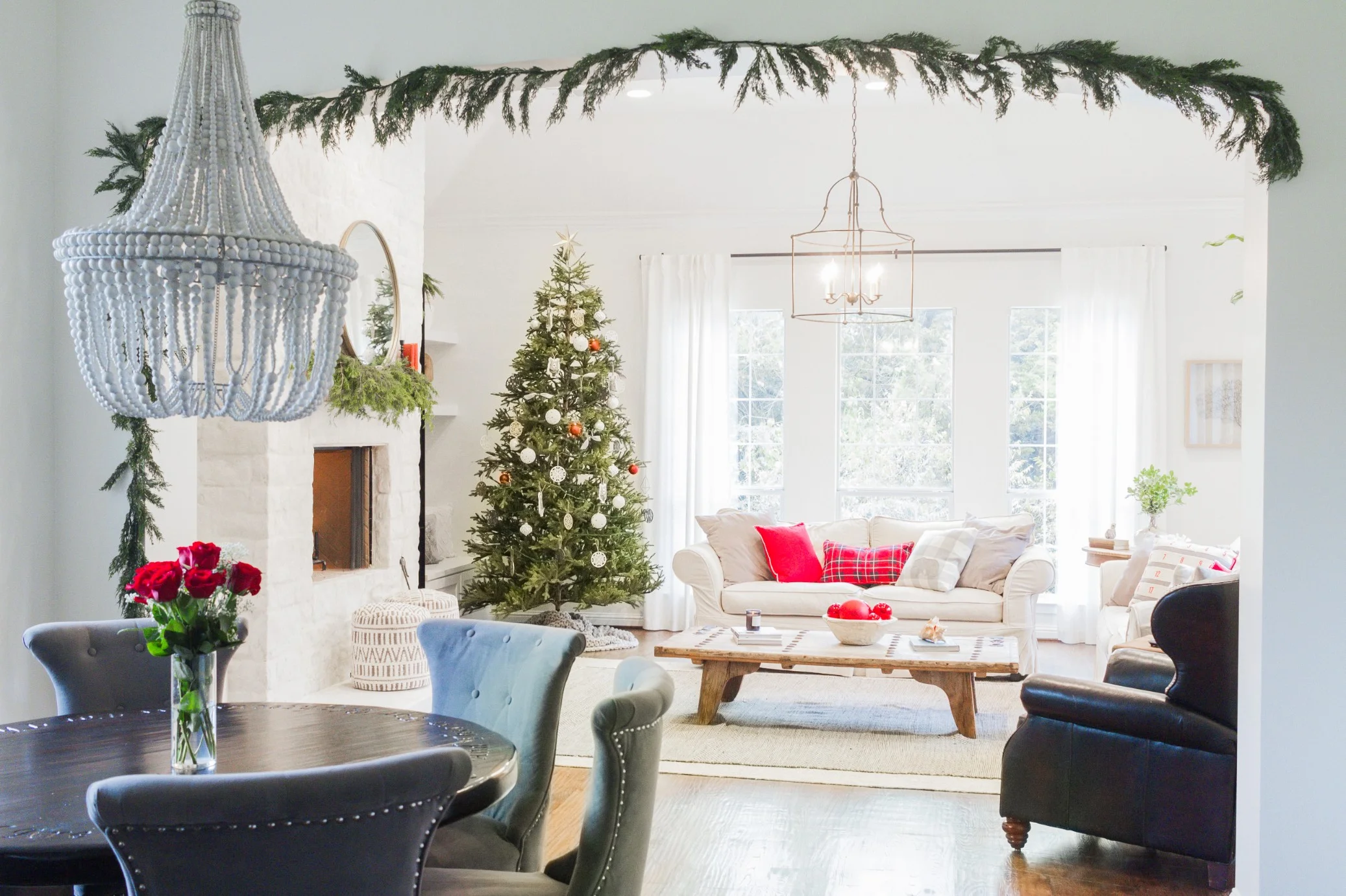 Tasteful Hallmark Christmas-0408.jpg