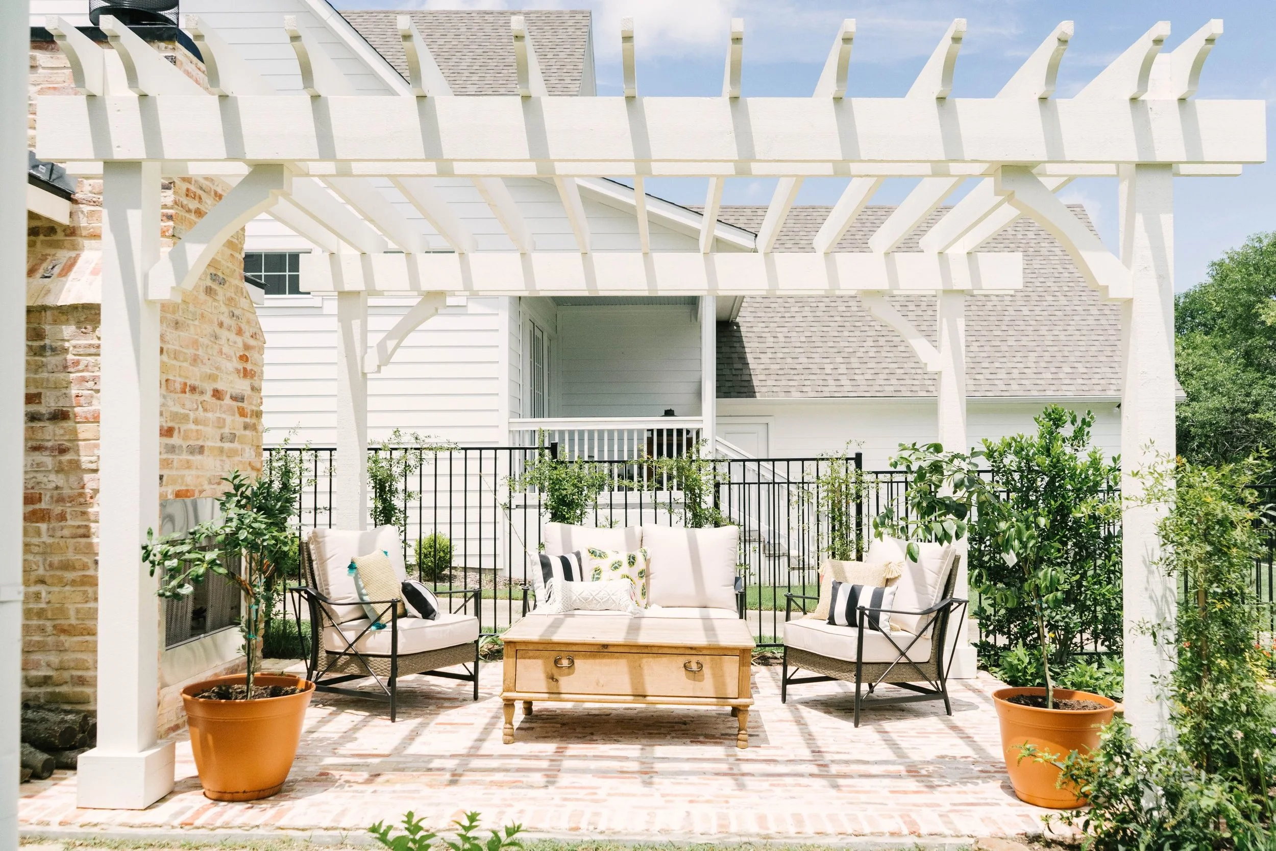 DESIGN: Blooming Ivey Lane