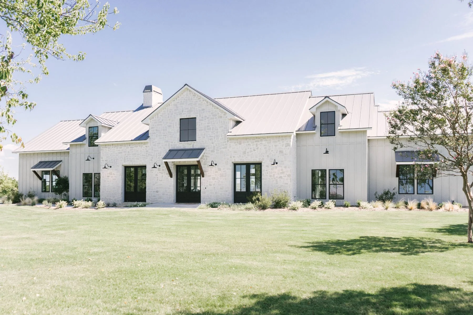 Texas Forever Farmhouse - Home Tour-03099.jpg