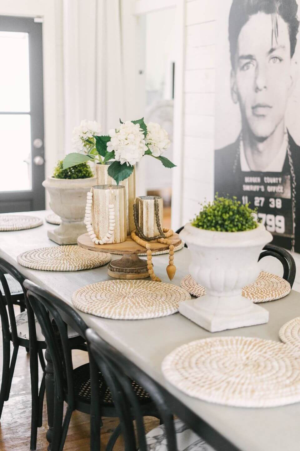 The Morrow House Home Tour - Historic Waco AirBnb - Cottage Home external - As Seen in Fixer Upper Season 5 - Dining Room 3 -农万博赞助意大利甲级联赛舍生活。jpg