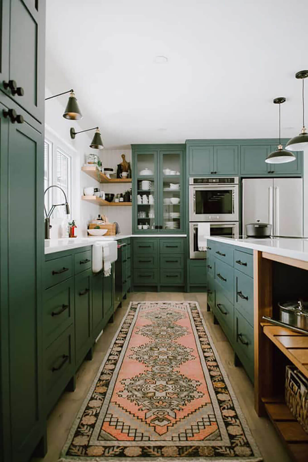 绿色厨房橱柜4 -贾克琳彼得斯设计。jpg