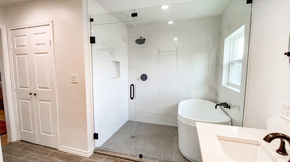 Wet Room Design Round Up Bathroom Inspiration Farmhouse Living - Bathroom Designs With Shower And Tub