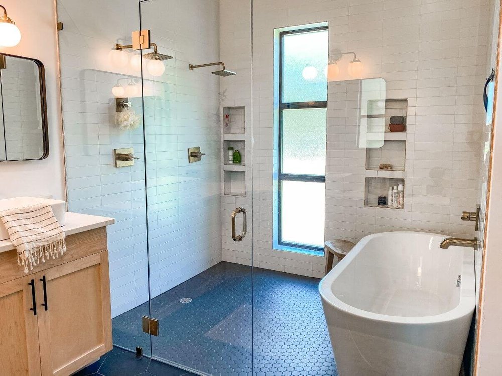 Wet Room Design Round Up Bathroom Inspiration Farmhouse Living - Bathroom Layout Ideas With Shower And Bath