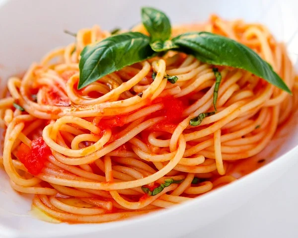 spaggeti makaronia athens cafe.jpg