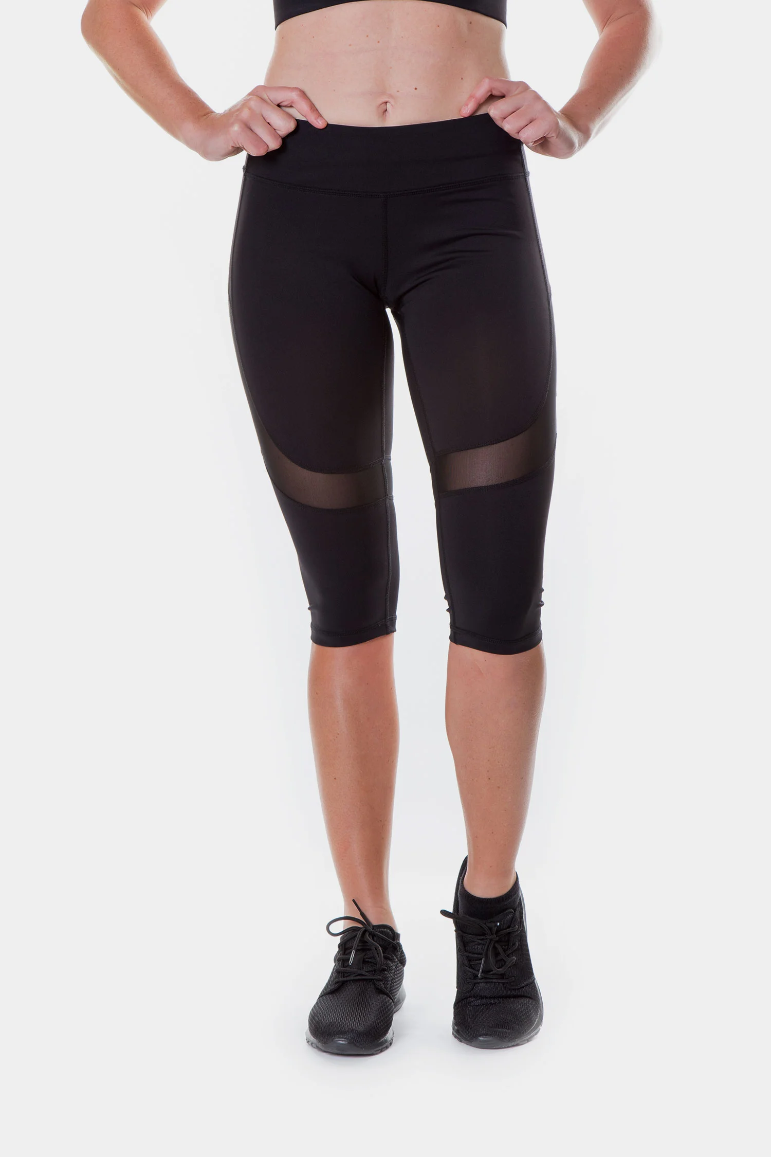 fettle-jemma-capri-leggings-black-black.jpg