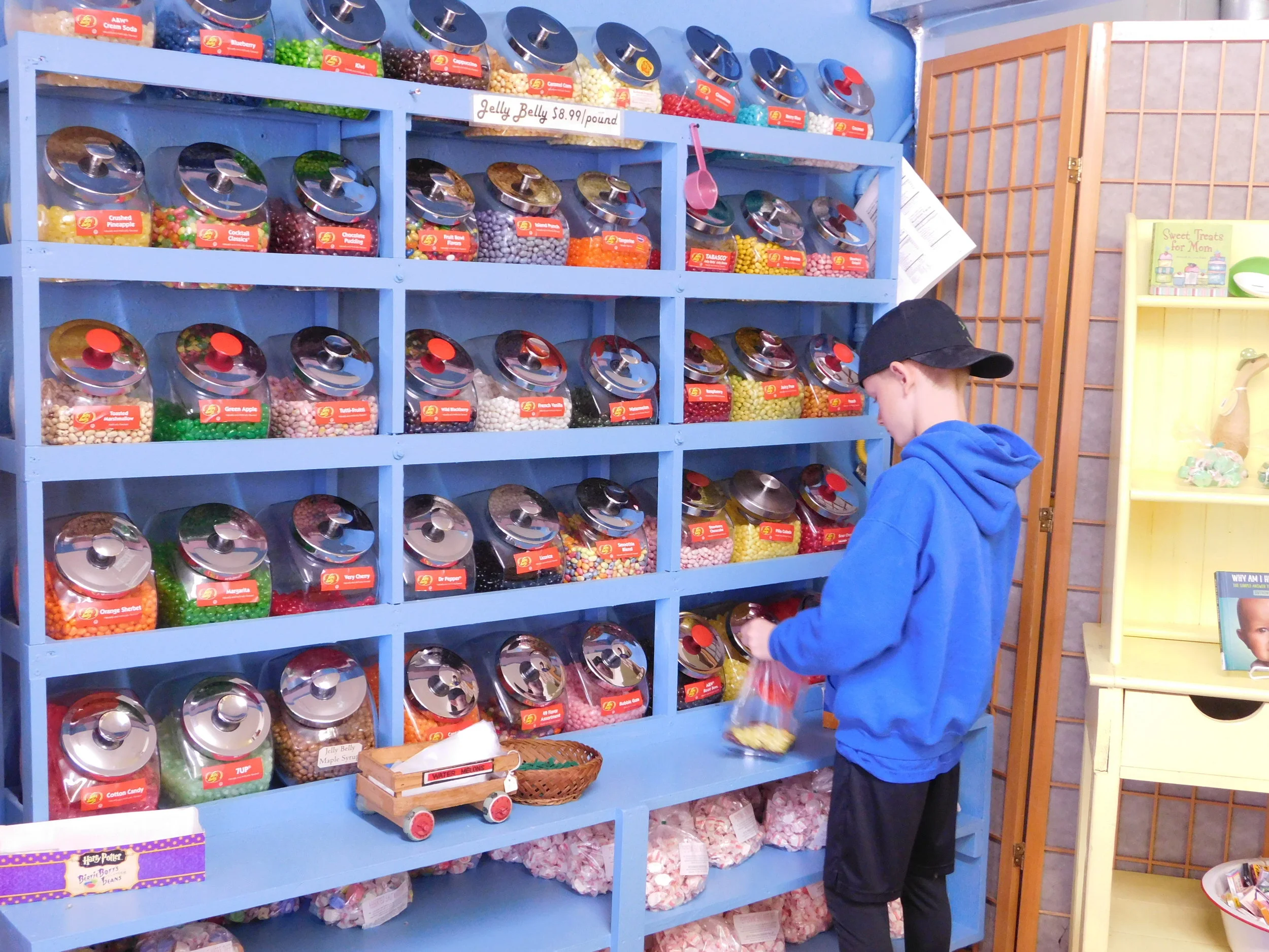 DHV Store inside 030.JPG