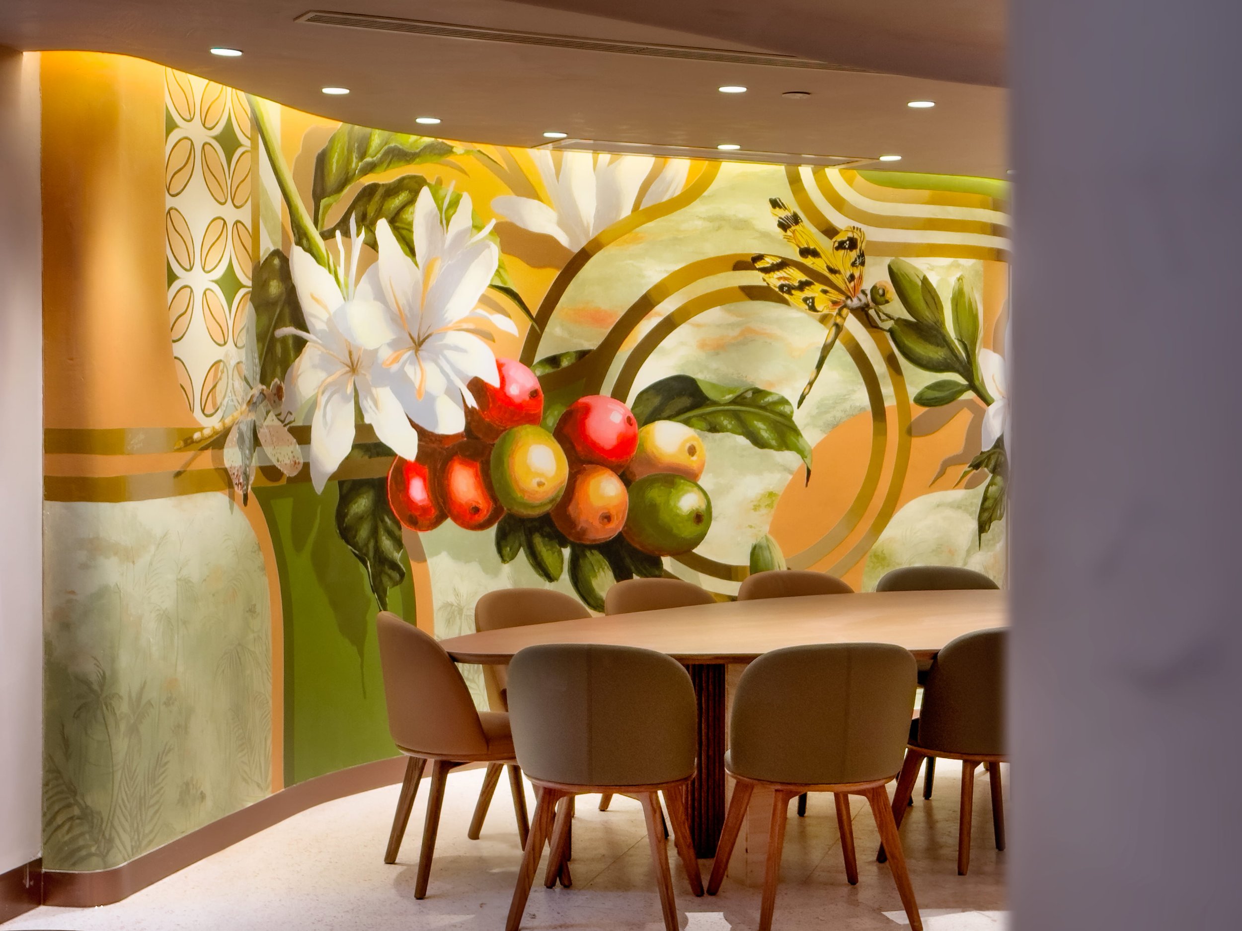 A coffee plant mural painted by Neil Wang for Starbucks Reserve Landmark Central Hong Kong is set as a main character behind a set of serving area in Starbucks.