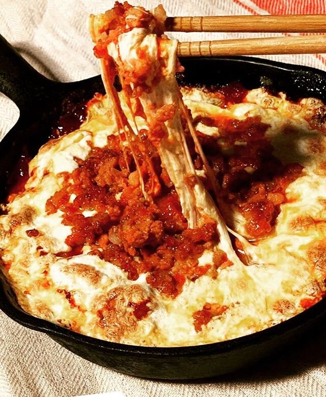 We now offer delivery. Please see link in our bio or visit haenyeobk.com  take-out menu. 
Pictured here is dukboki fundido. 
Order a do-it-yourself kit, prepare our spicy rice cake fundido with hot Oaxaca cheese &amp; chorizo at home👩🏻&zwj;🍳 Ty fo