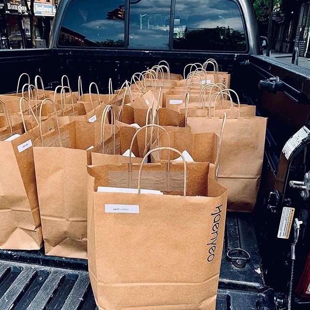 Yesterday was a great day.
Thank you to @pioneerworks for inviting us to help bring meals to the frontline workers of @NYULangone&rsquo;s Emergency Department in Cobble Hill, Brooklyn. 
We could not be more honored to deliver lunch to those who&rsquo