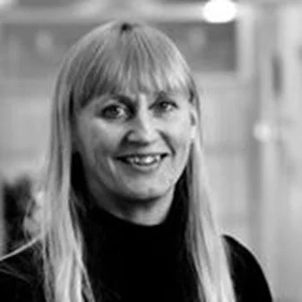 lisa-nielsen-sh.jpg