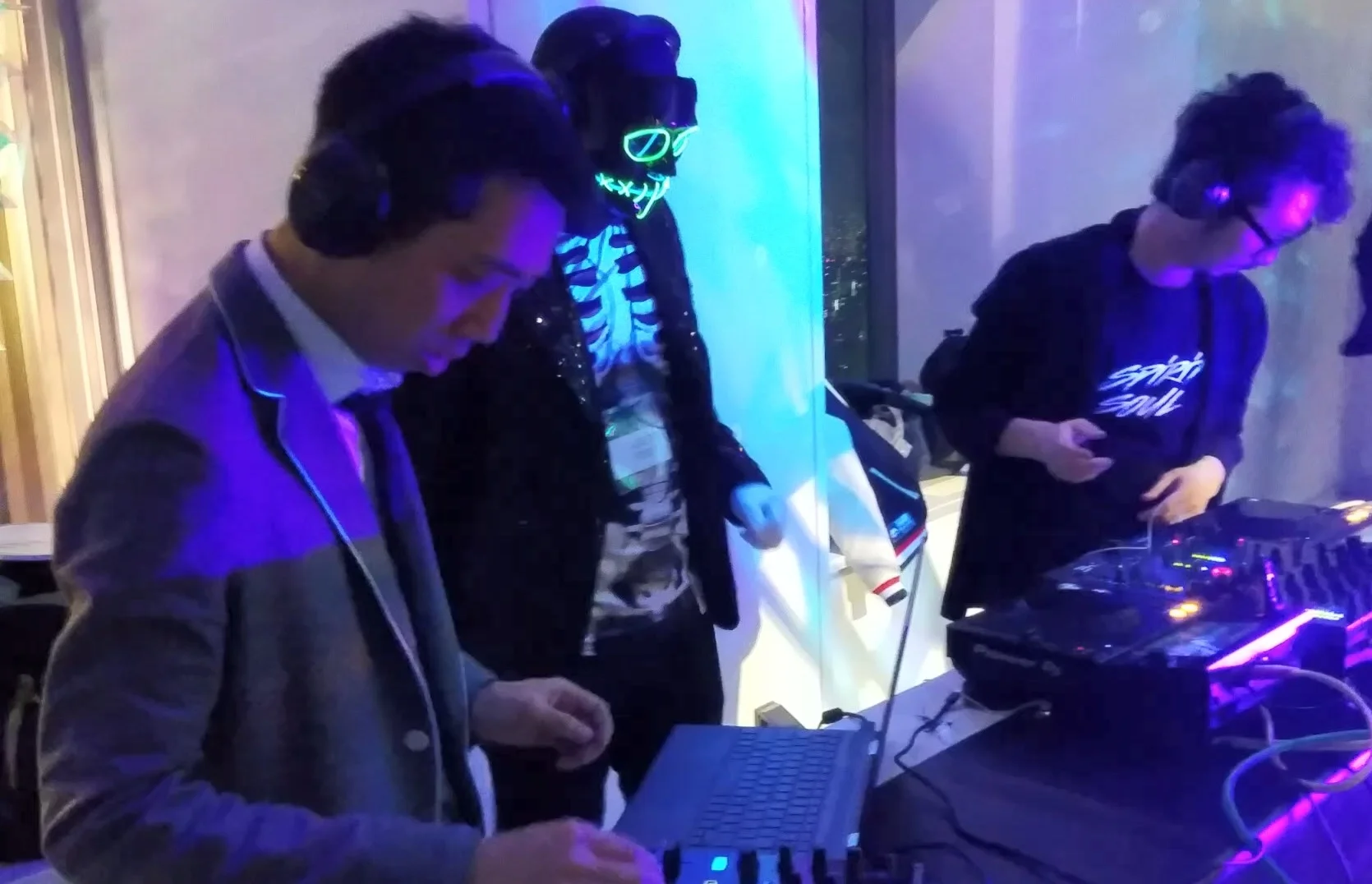 Tokyo ON #034: Over and Over