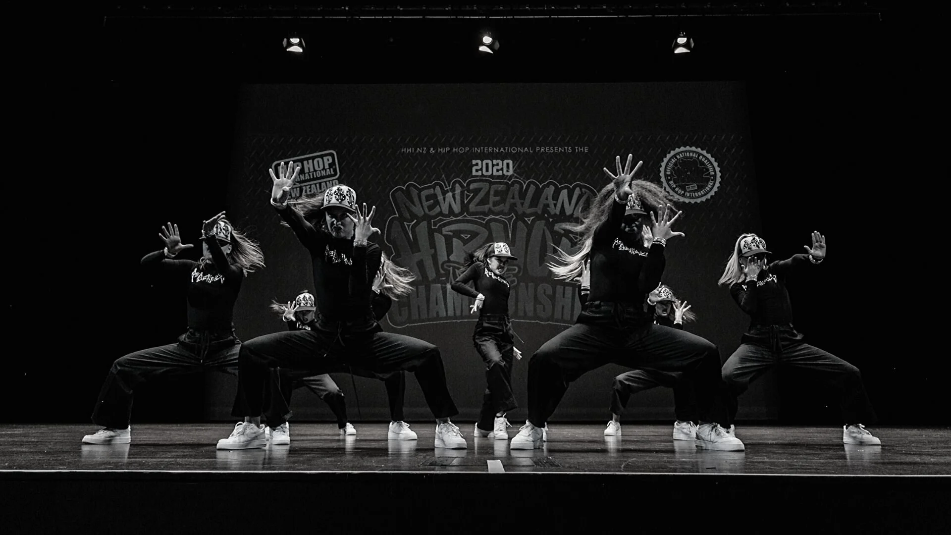 Cream and Blue Wallpaper.jpg