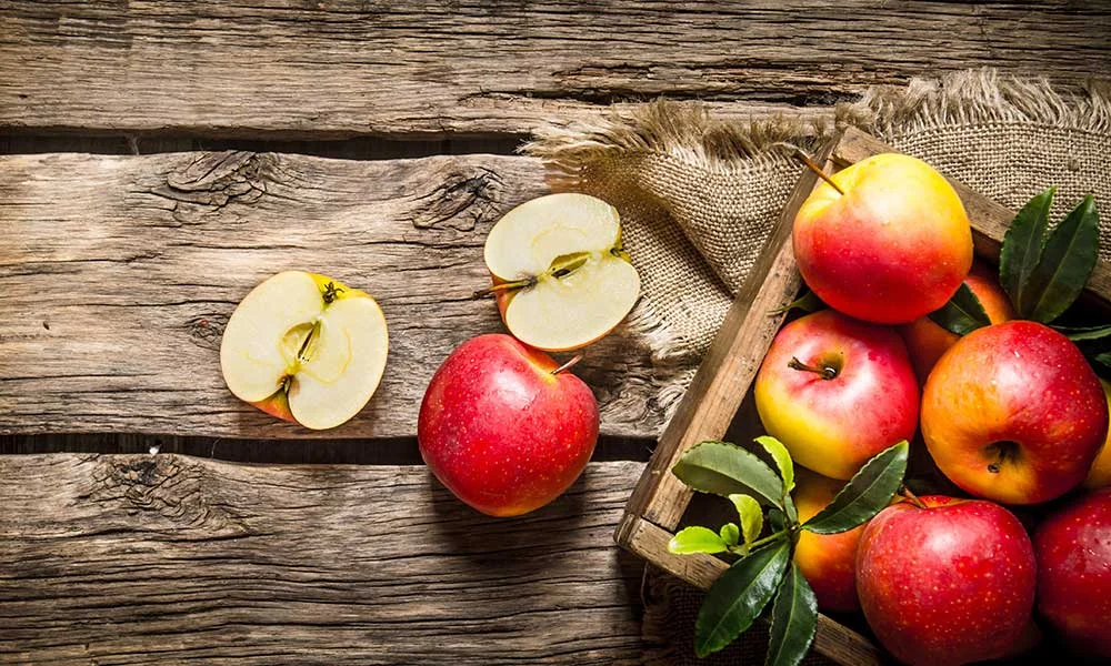 PoachedAppleforCleanseDetox_CharakaWellness.jpg