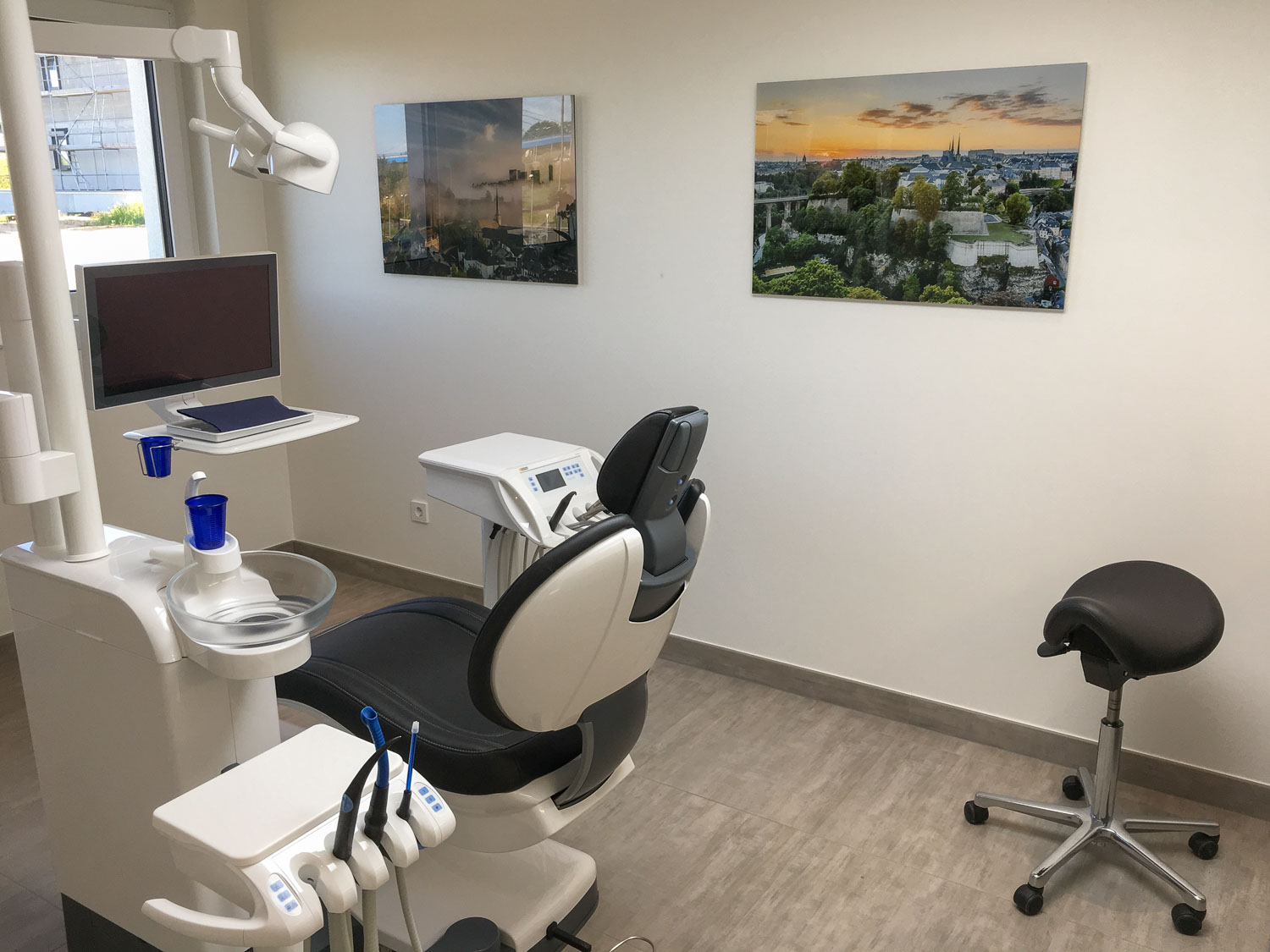 Exhibition at the Klemmer and Benabadji Dental Practice in Mamer - Photography by Christophe Van Biesen - Landscape and Travel Photographer from Luxembourg
