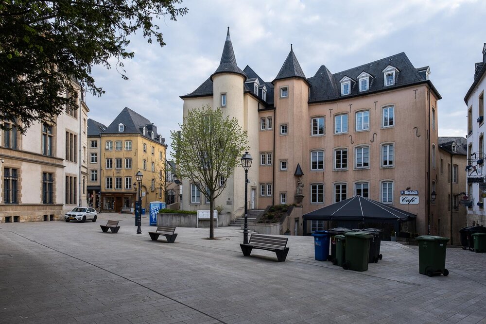 Blog - Luxembourg City under Lockdown - Quarantine in the Grand Duchy - Photographer Journal - Marché aux poissons - Photography by Christophe Van Biesen - Luxembourg Street Photographer