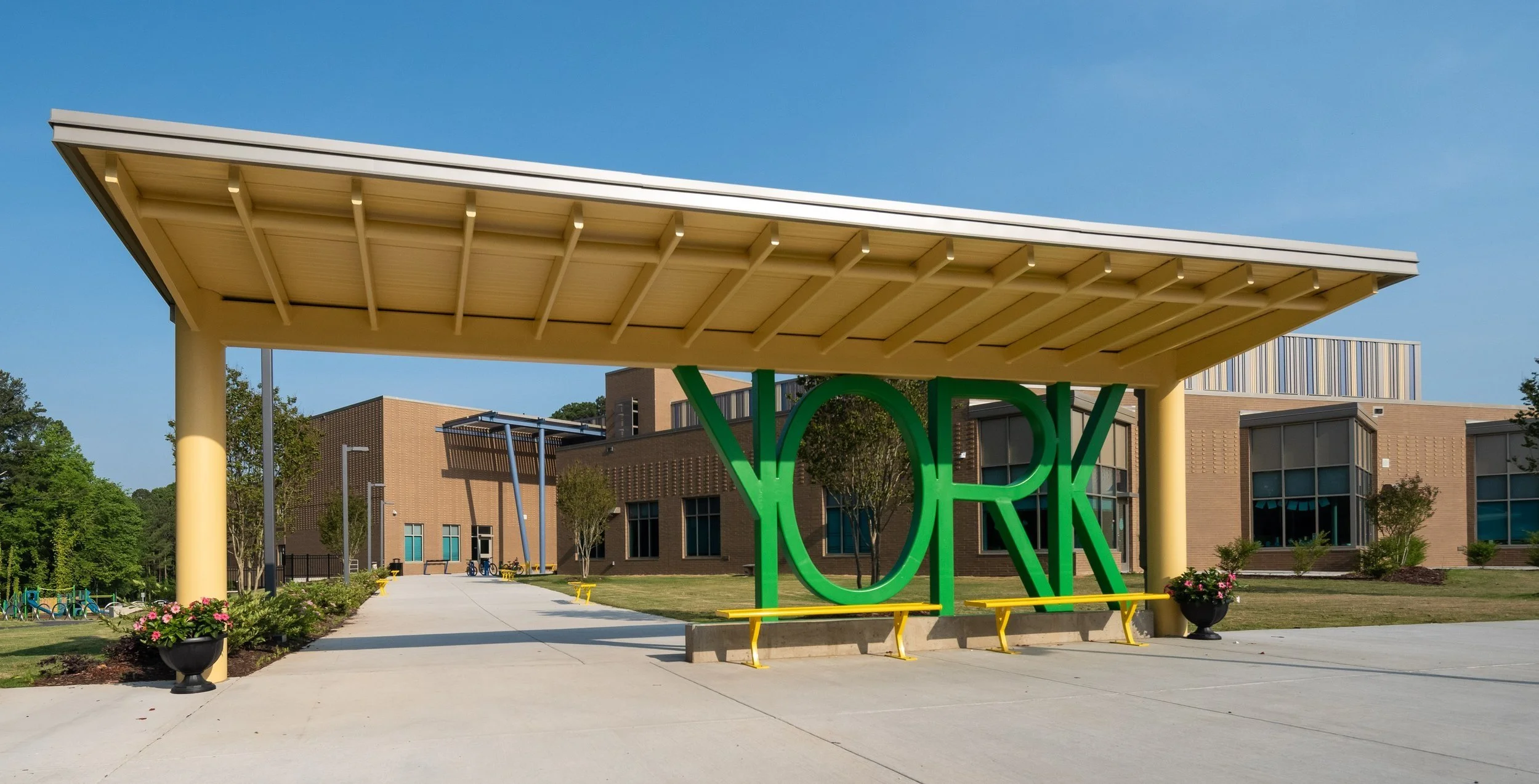 Parent Drop-Off York Elementary School