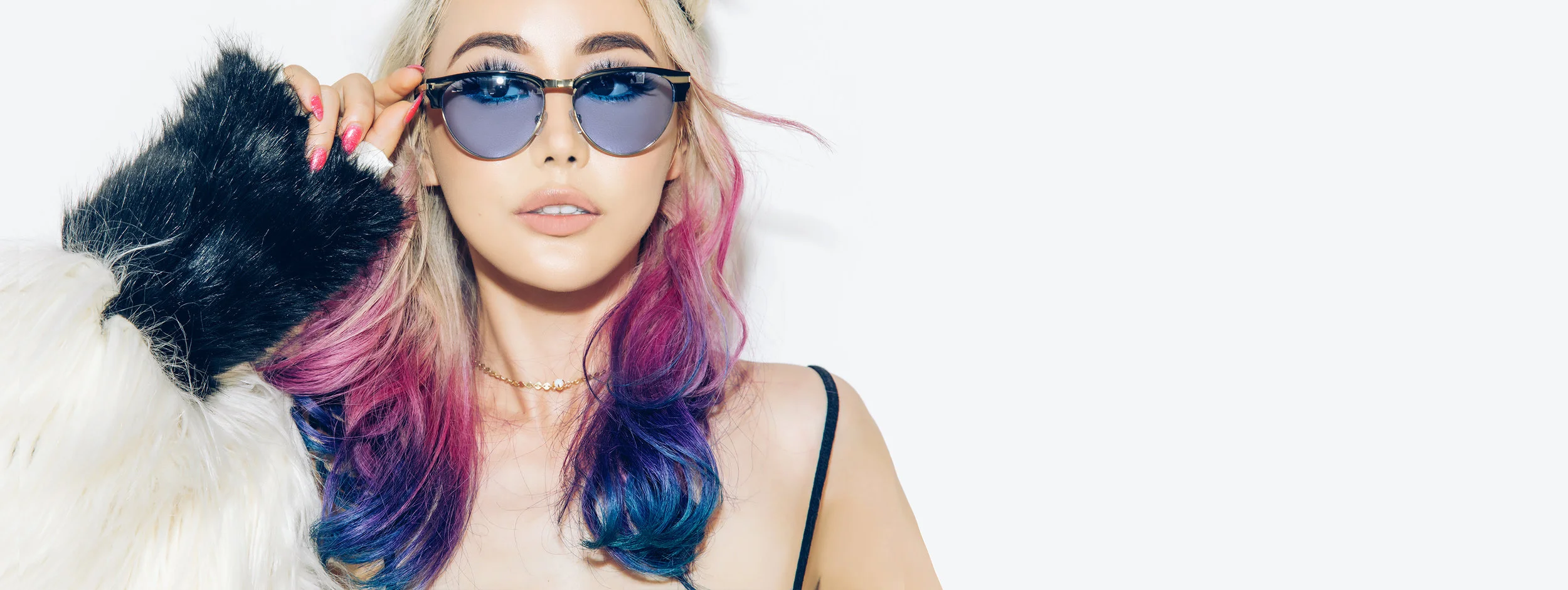 wengie-contact-page.jpg