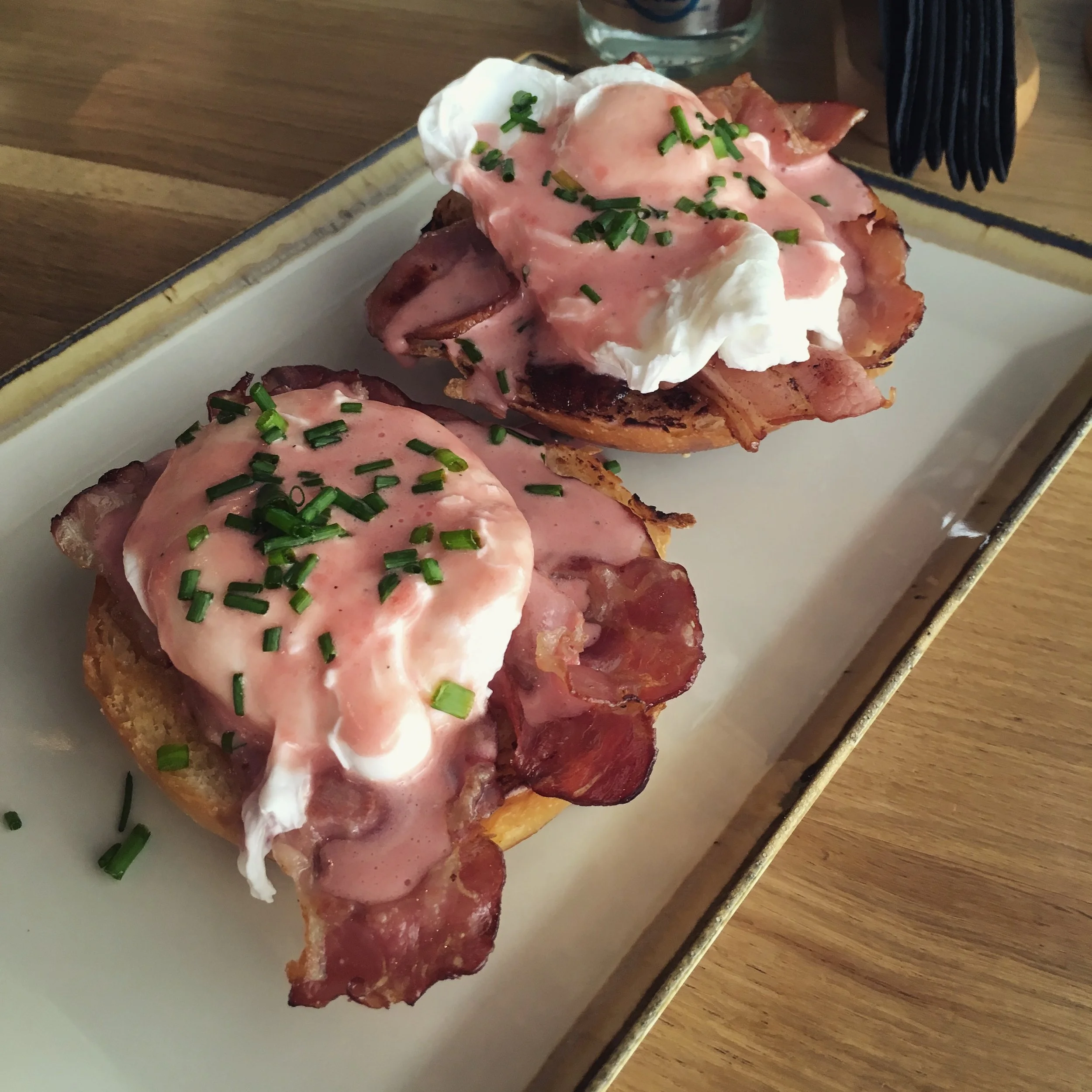 eggs benedict jicky style