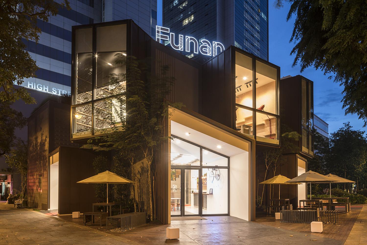 Funan Showsuite