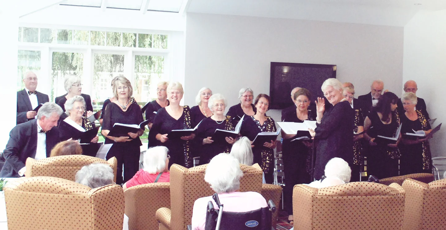 WH_Header_Imgs_(Choir_1445x745)_V01.jpg