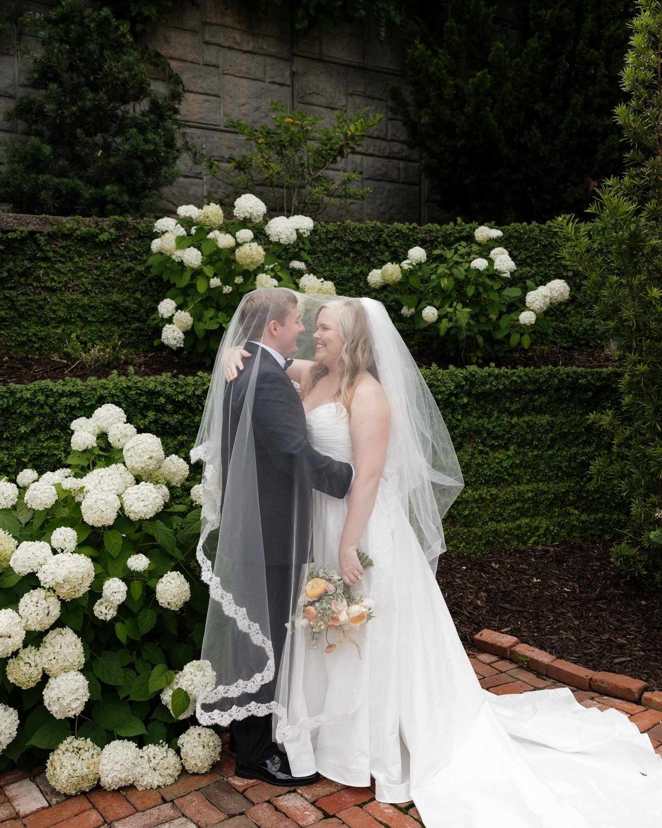 Mr. and Mrs. Davenport 💞

The joy on their faces was absolutely contagious. David and Caroline were fully present in every moment, overflowing with excitement to finally marry one another. From their bright, clean d&eacute;cor to the sweet touch of 
