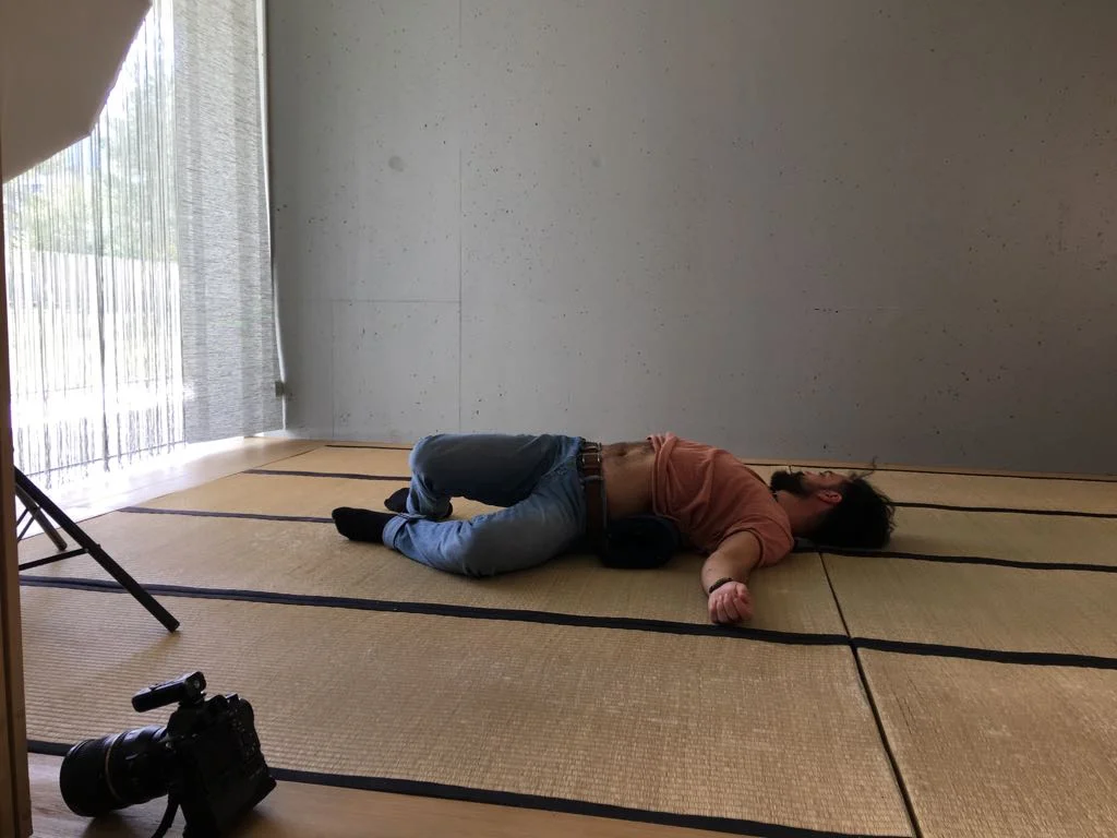 A little moment of relax after an intense shooting part of the day.