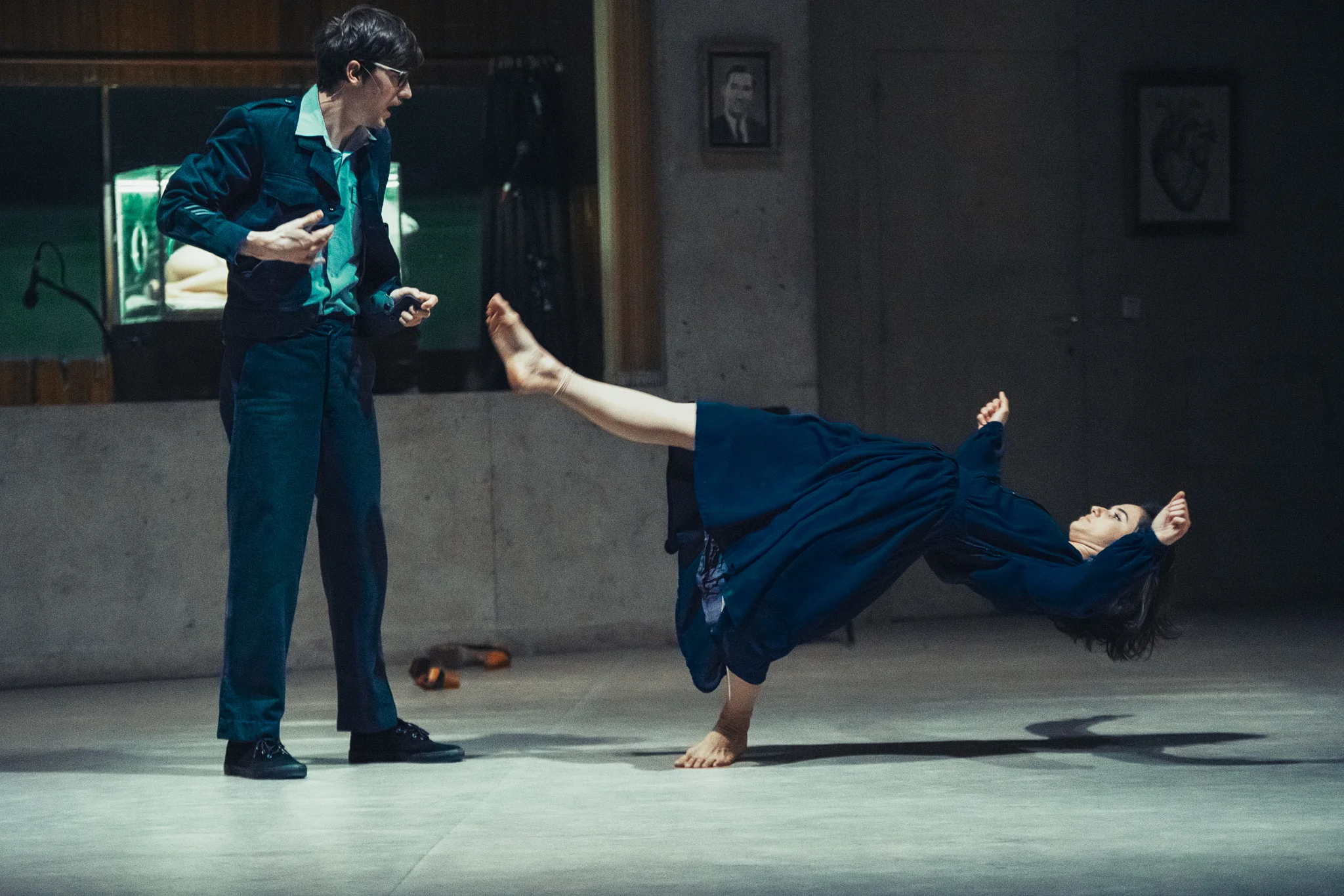 Image of Peepingtom Moeder - dance photography, fotografia de escena, fotografo de danza, dance photographer, stage photography