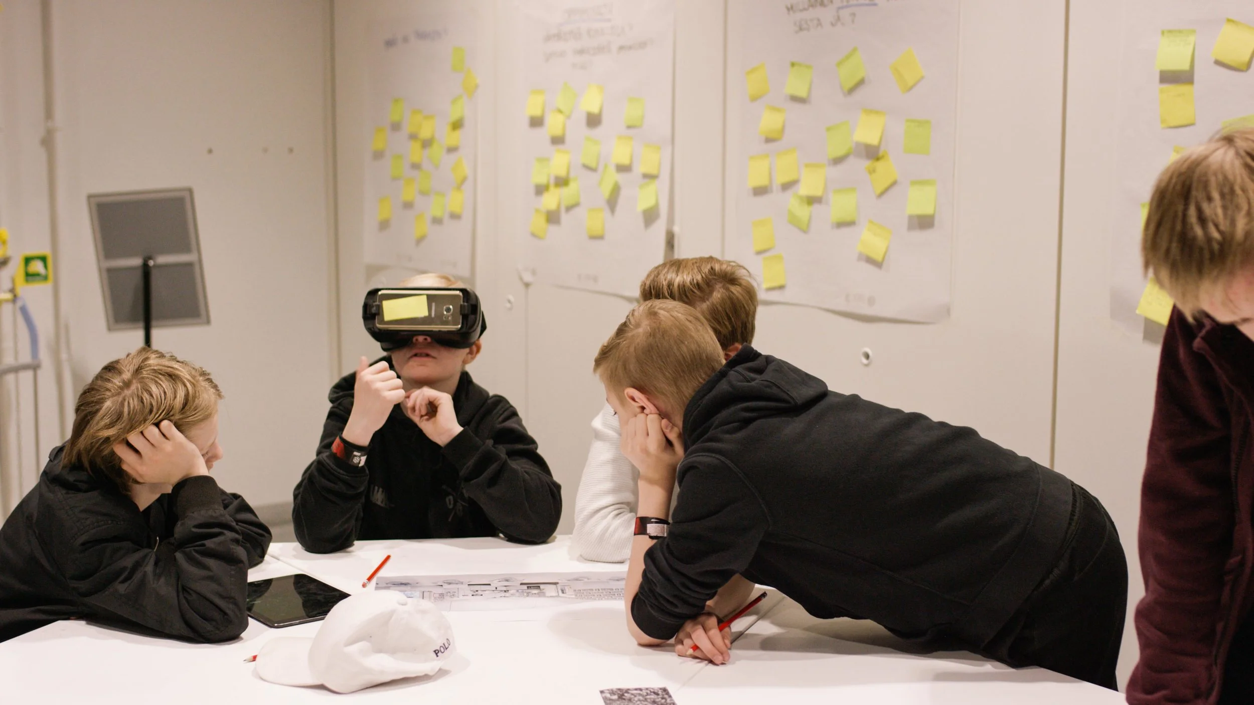 A LYFTA LESSON AT A SECONDARY SCHOOL IN HELSINKI