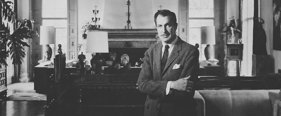 Vincent Price in his home, photo courtesy of VincentPrice.com