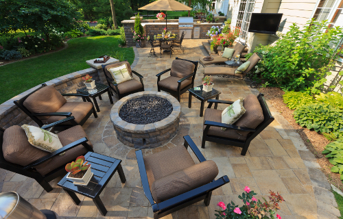 Outdoor Patio.jpg