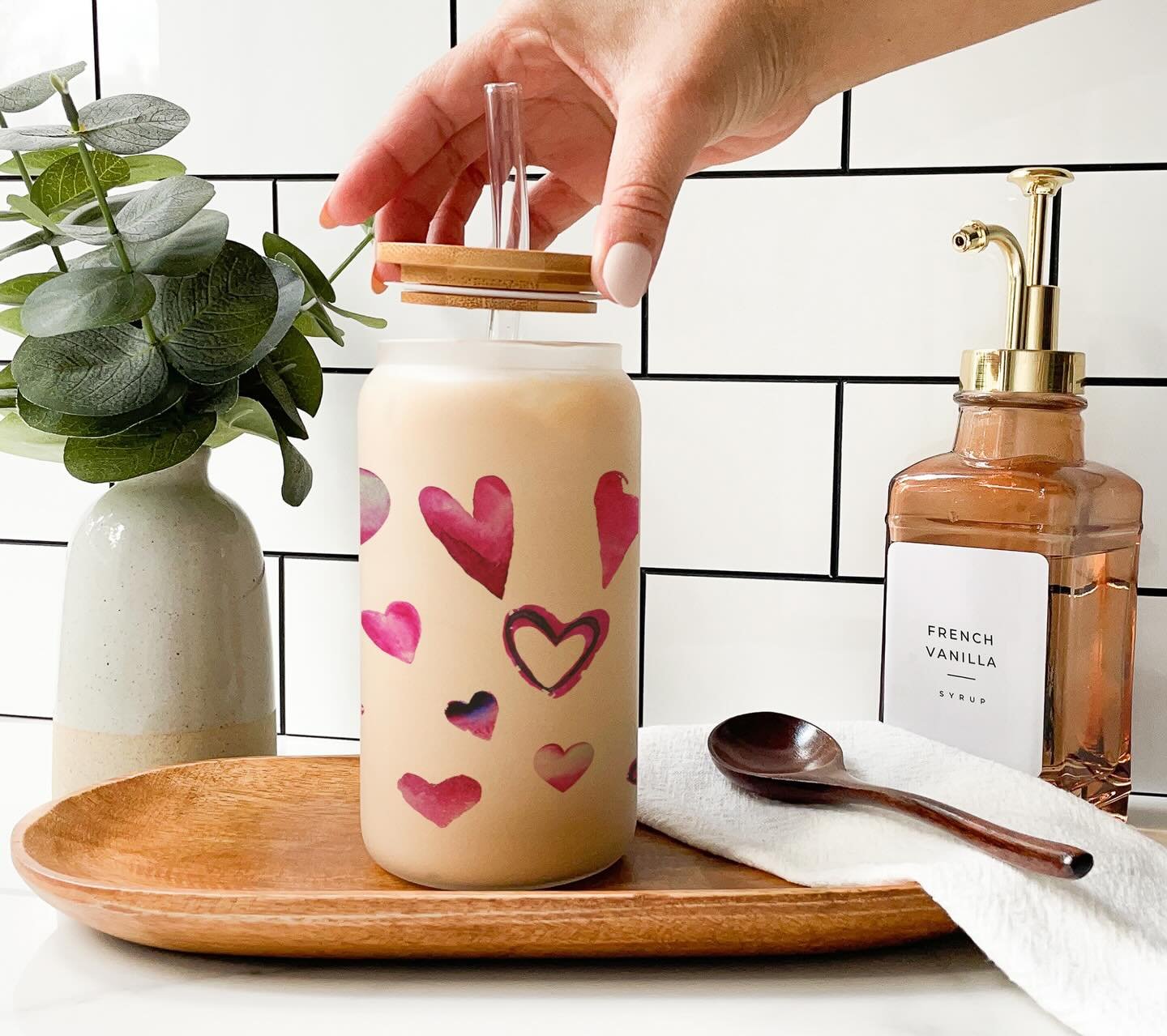 #fairemarket retailers and #boutiques and #giftshop small businesses stock your shelves during the #fairewintermarket 2026 January 21-23 with Insider Preview Day on the 20th! Save up to 20% off with Faire matching discounts at #thetraveledlane. Whole