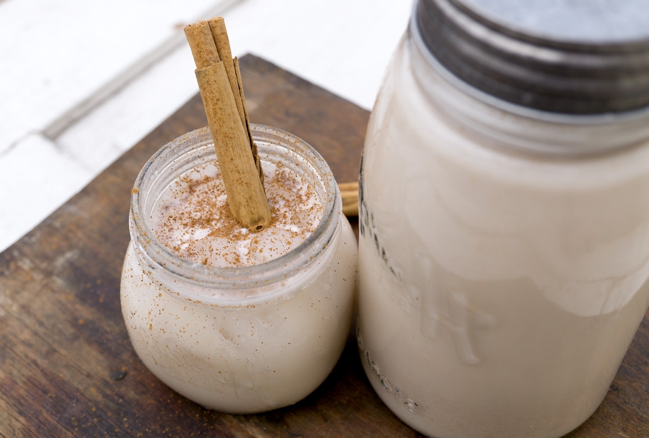 Horchata_flavored-water.jpg