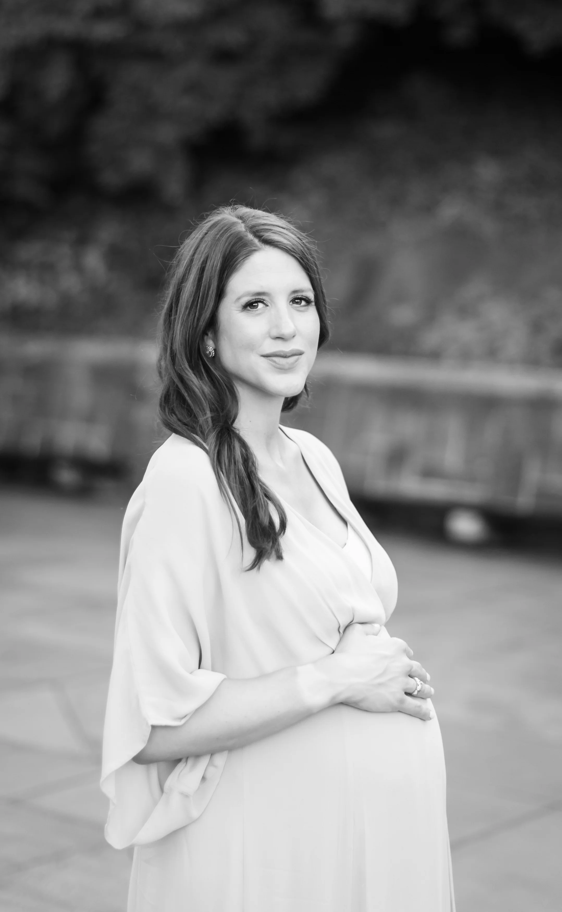 Manhattan black and white maternity session by Helene Stype
