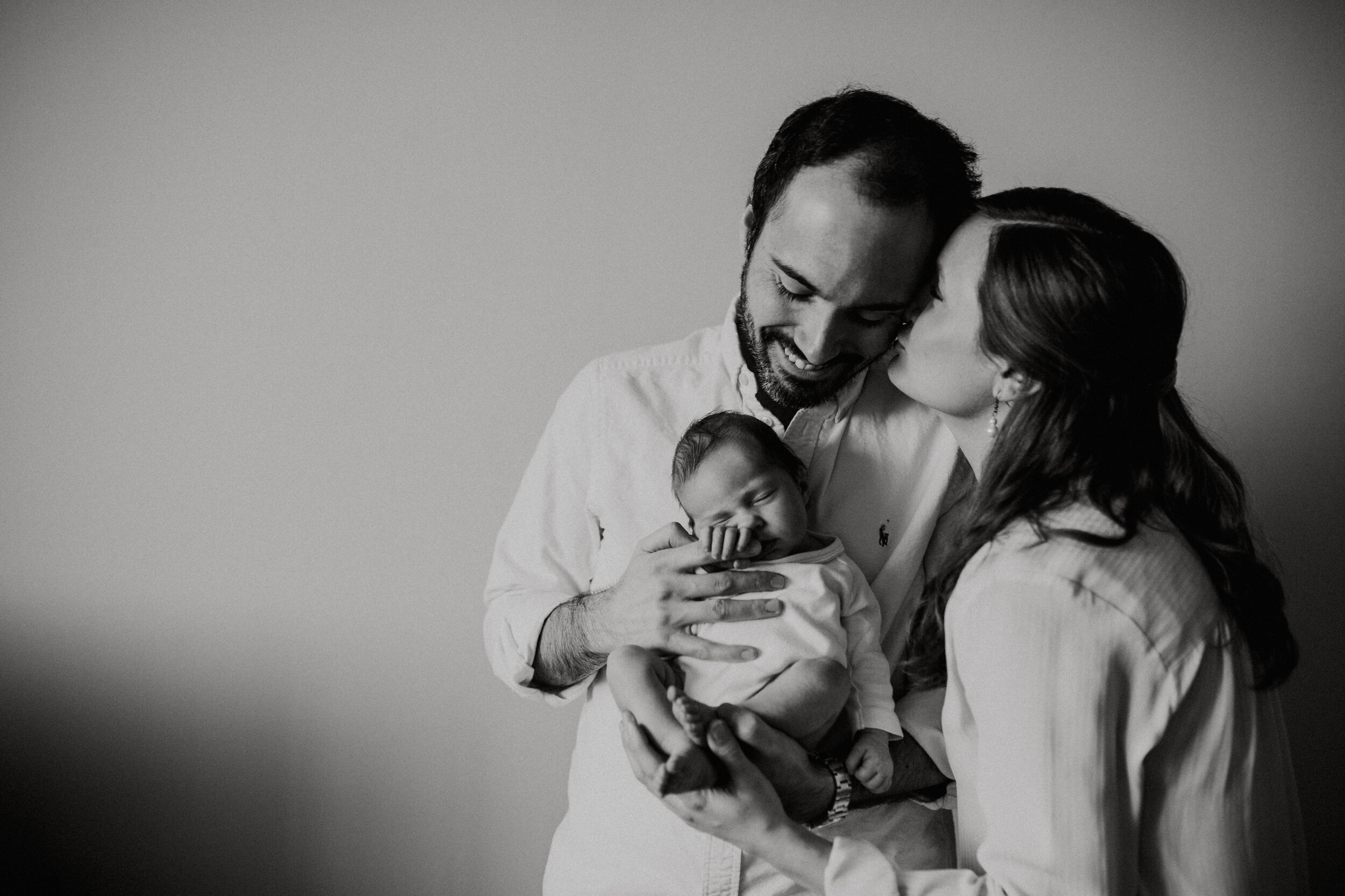 Paris Newborn Photographer Helene Djebiri (Copy)