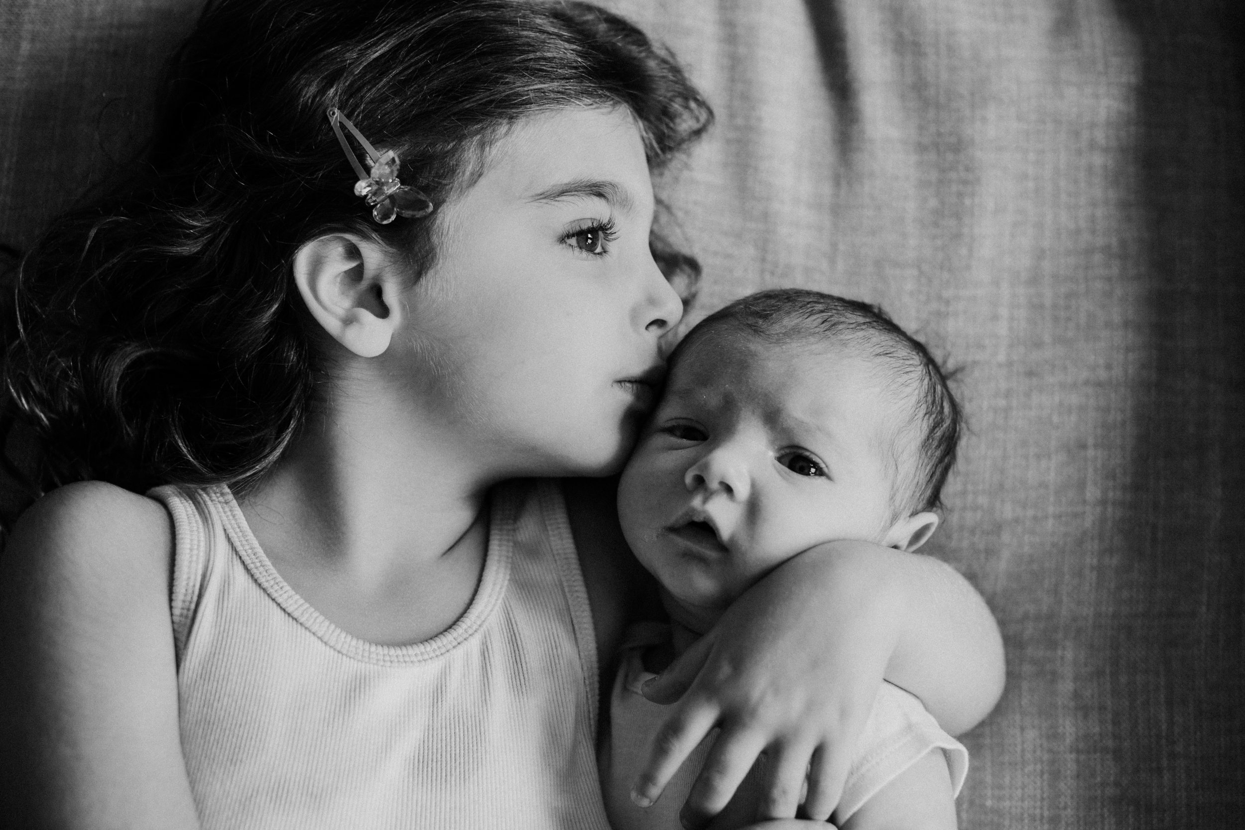 Paris Newborn Photographer Helene Djebiri (Copy)