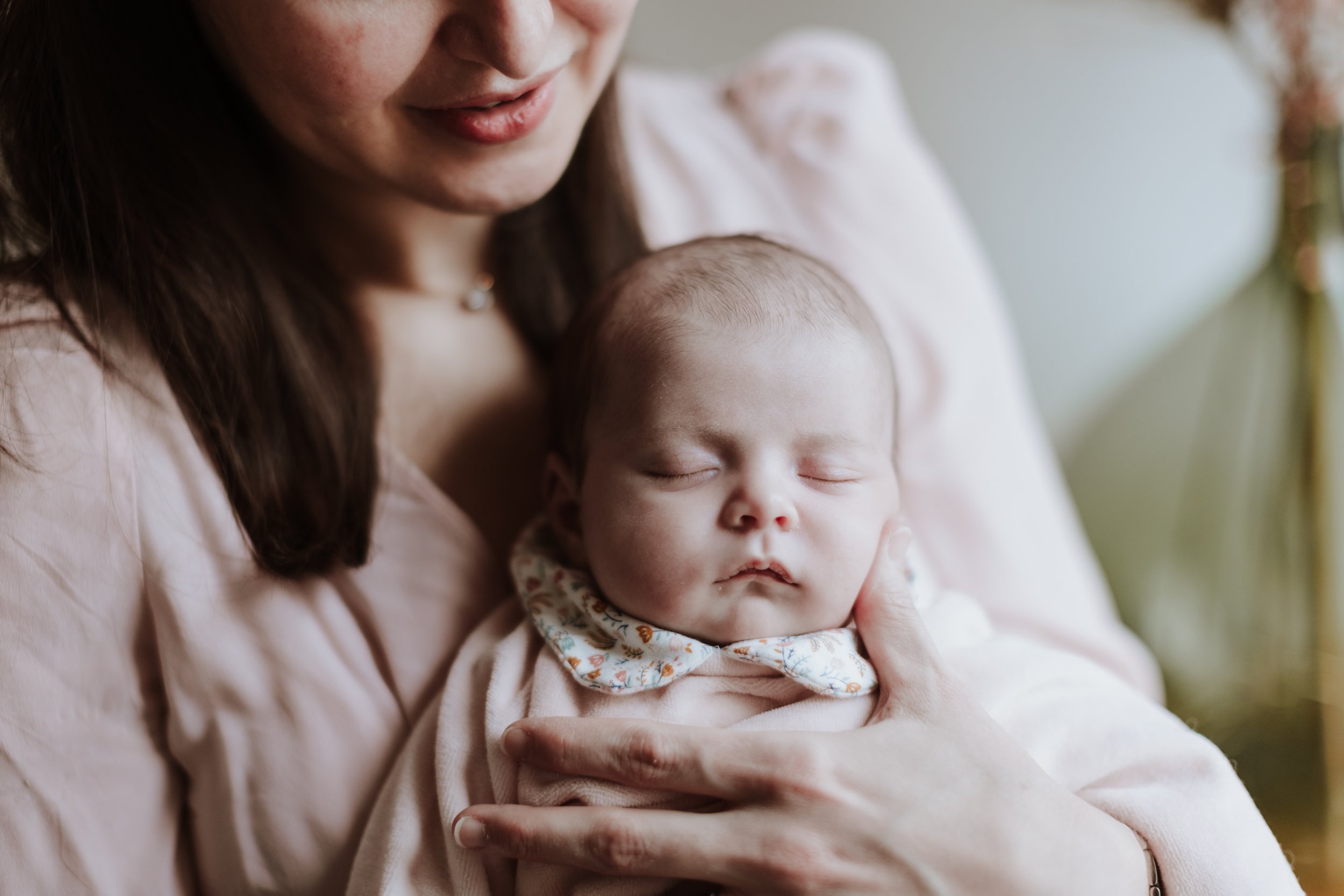 Levallois-Perret Photograph bébé Helene Djebiri