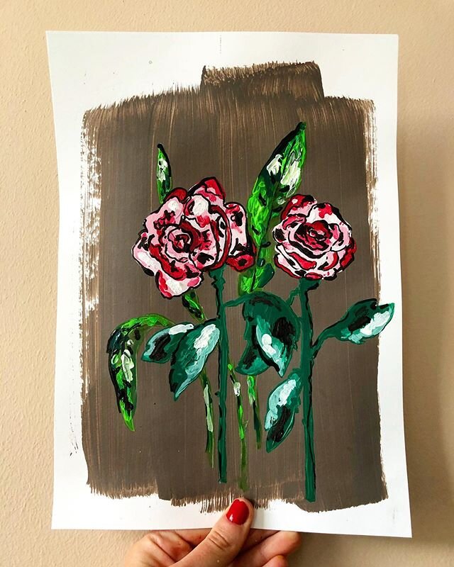 I have really loved painting on top of a painted background recently, this background is Farrow and Ball salon drab 🌹
.
.
.
#salondrab #salondrabcolour #farrowandball #farrowandballsalondrab #rosepainting #roses #acrylicroses #painting #paintingofth
