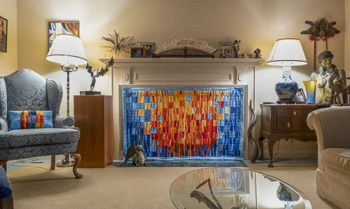 FireplaceQuiltInLivingRoom.jpg