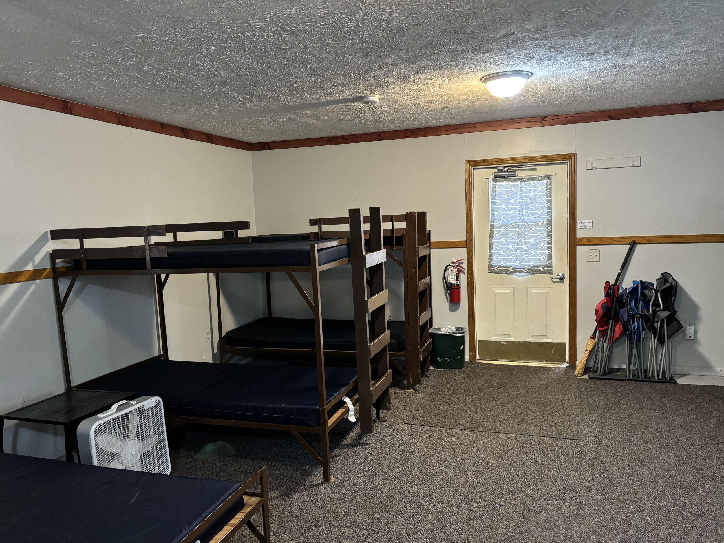 Inside-Big Cabin 3.jpg