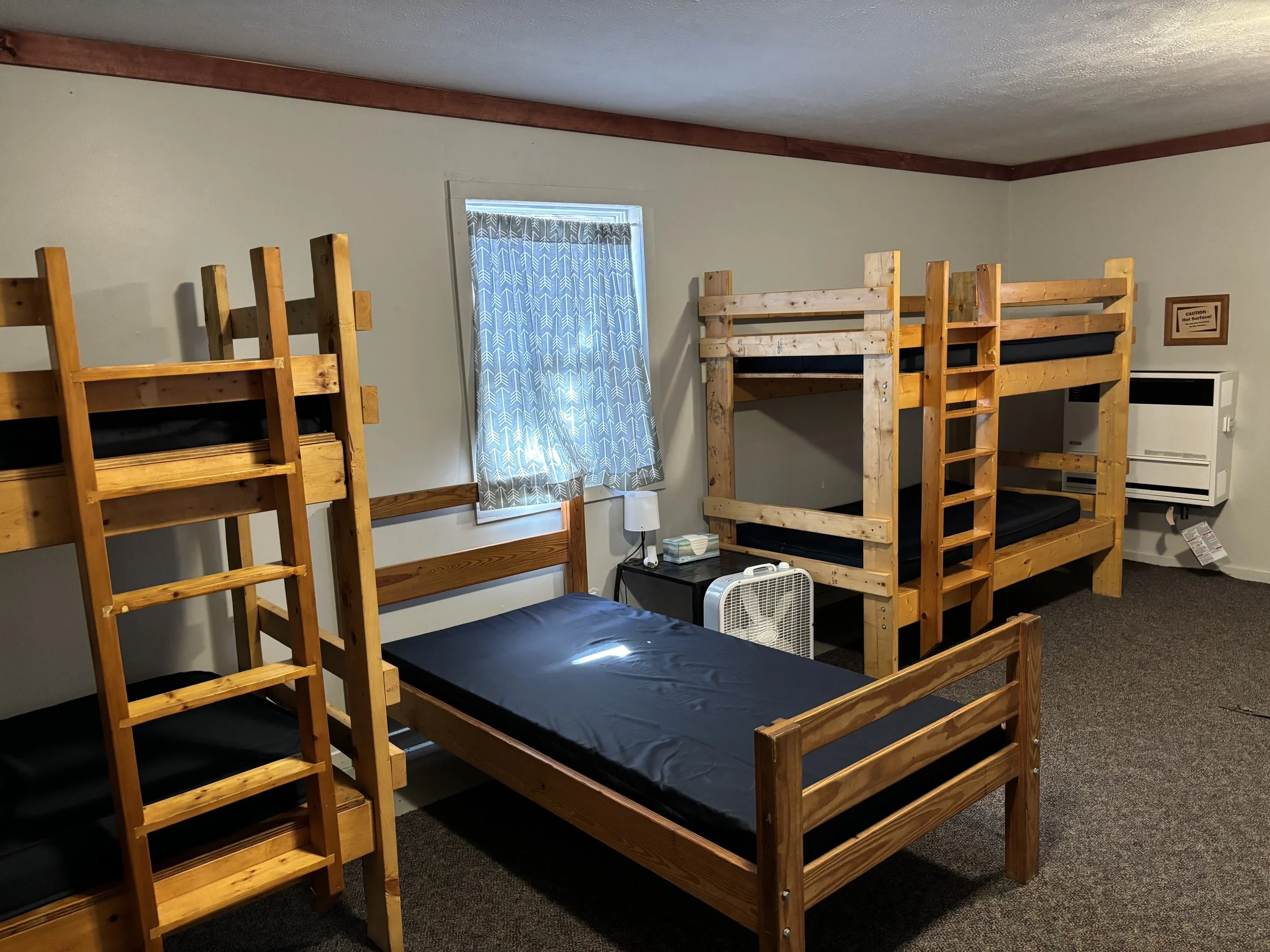 Inside-Small Cabin 2.jpg