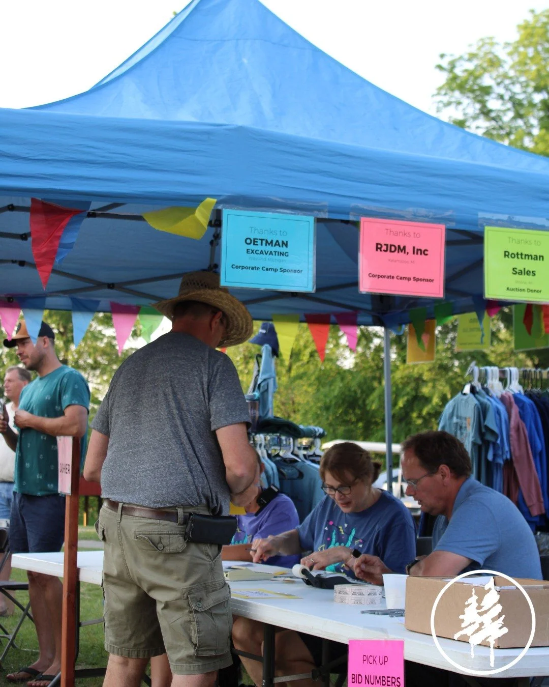 Summerfest is TOMORROW (June 6) whether rain or shine! Come out to SON-Life for an afternoon full of fun! We can't wait to see you!

3:30-5:00 Waterfront Open (weather dependent)
4:15-6:15 Silent Auction
4:30-6:00 Donations Dinner
6:00-8:00 Live Auct
