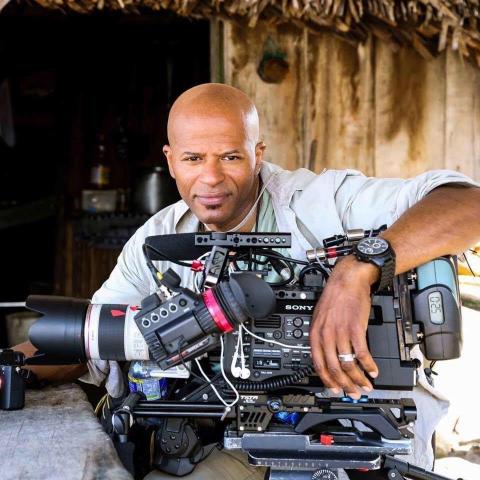 Keith Walker Cinematographer/Consulting Producer Keith, co-owner and director of photography for Media Process Group, has shot hundreds of broadcast segments for shows like 60-minutes, Oprah’s Next Chapter, Dateline, and HBO Real Sports, as well as numerous award-winning documentaries for PBS, NBC and CBS. He also shot many corporate marketing and educational projects for clients like the Chicago Symphony Orchestra, the Gates Foundation, Lurie Children’s Hospital of Chicago and Starbucks.