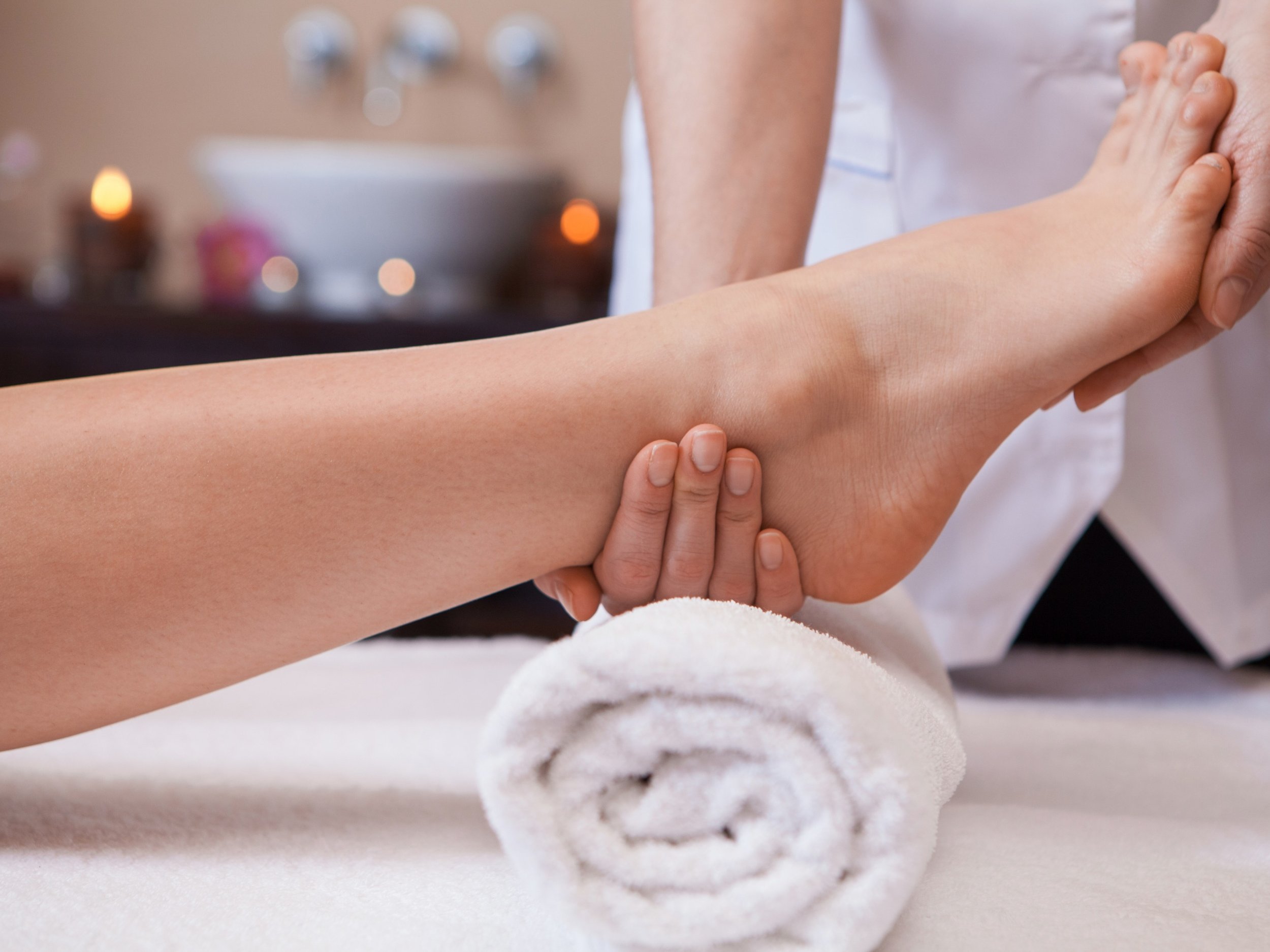Pedicure Le salon Paris Sunny Isles Beach.jpg