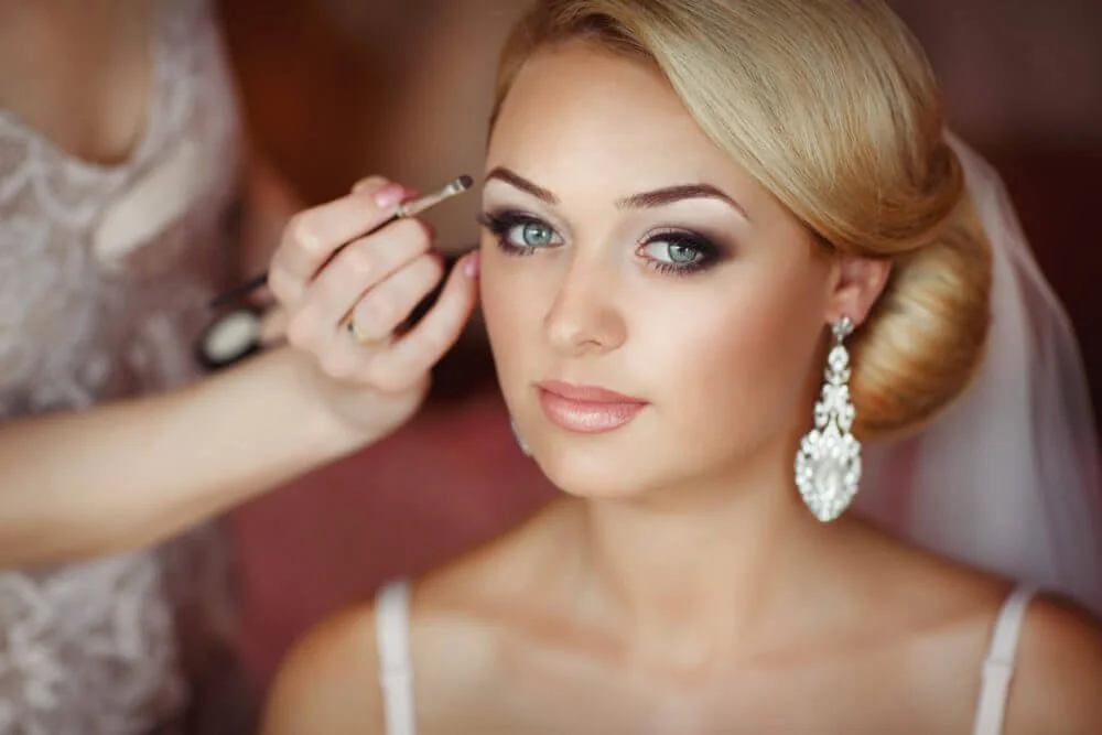 Makeup wedding sunnis isles.jpg