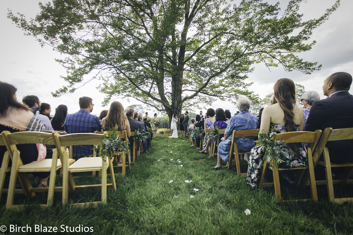 Unique Outdoor Wedding Venue in Lakes Region NH | Barn Weddings Photos