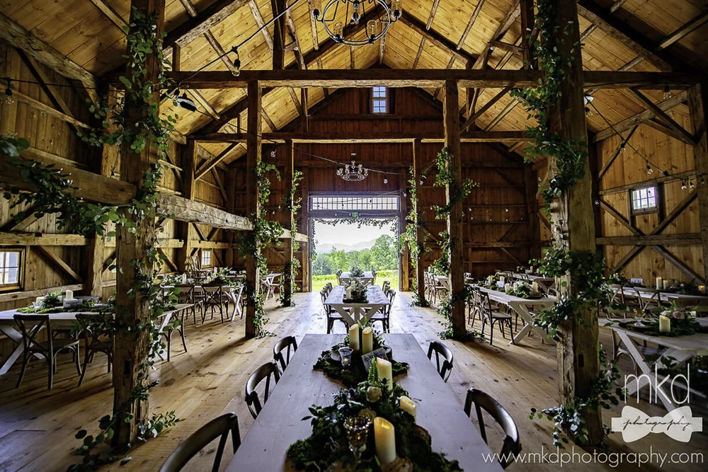 1820 S Nh Barn Wedding Venue Overlooking White Mountains Photos