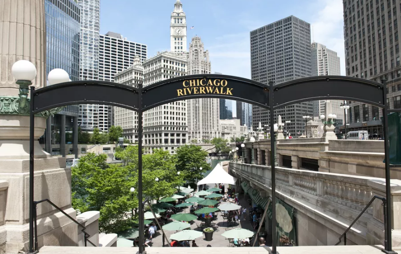 Cabra to Open on Chicago Riverwalk