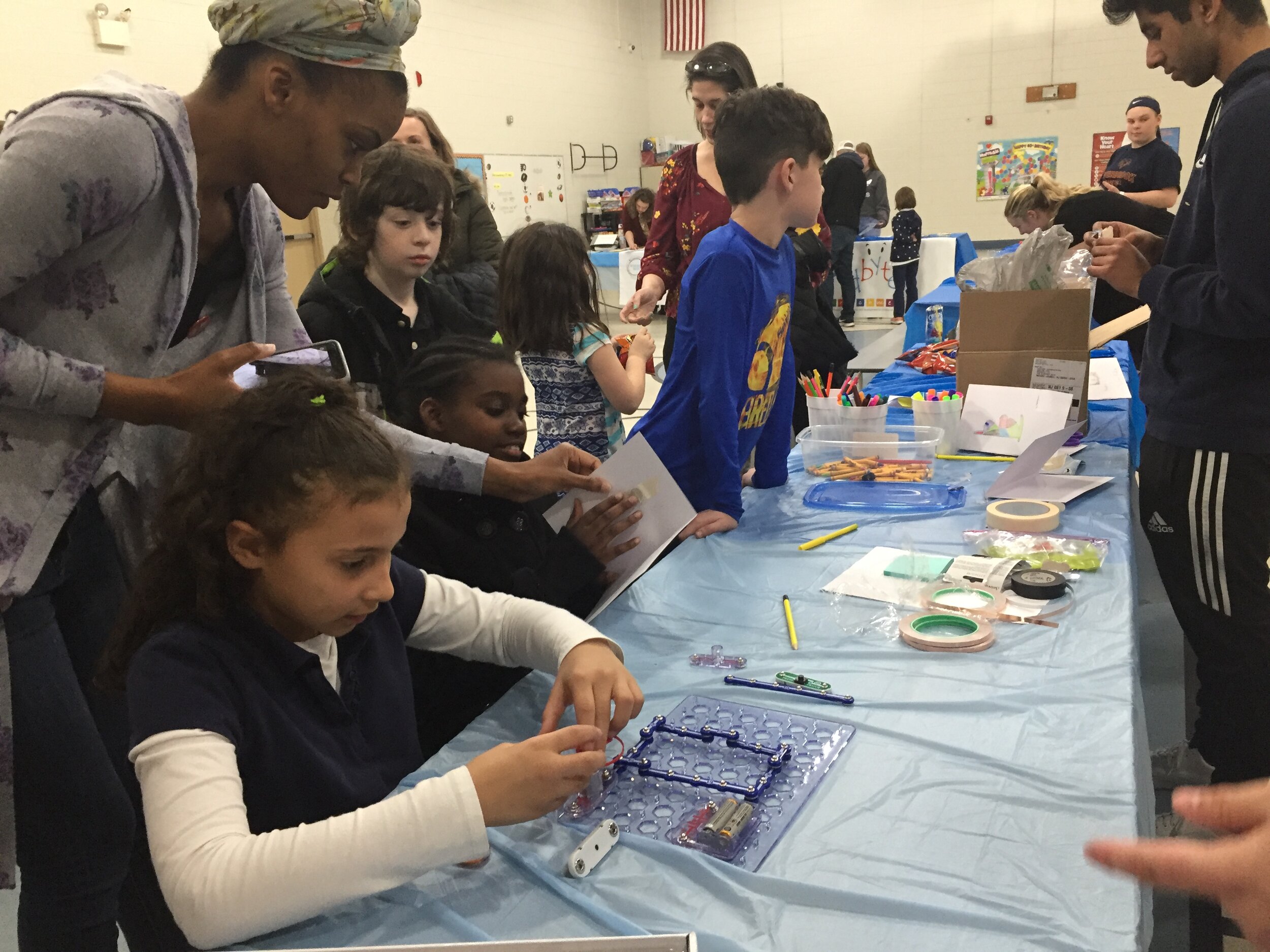 Spring 2019 - Family STEM Night